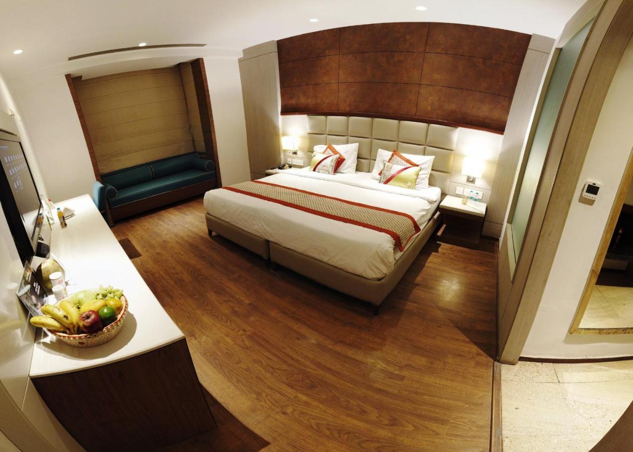 Lemonwood Suites By F9 Hotels - Trivoli Garden Chhatarpur Új-Delhi Kültér fotó