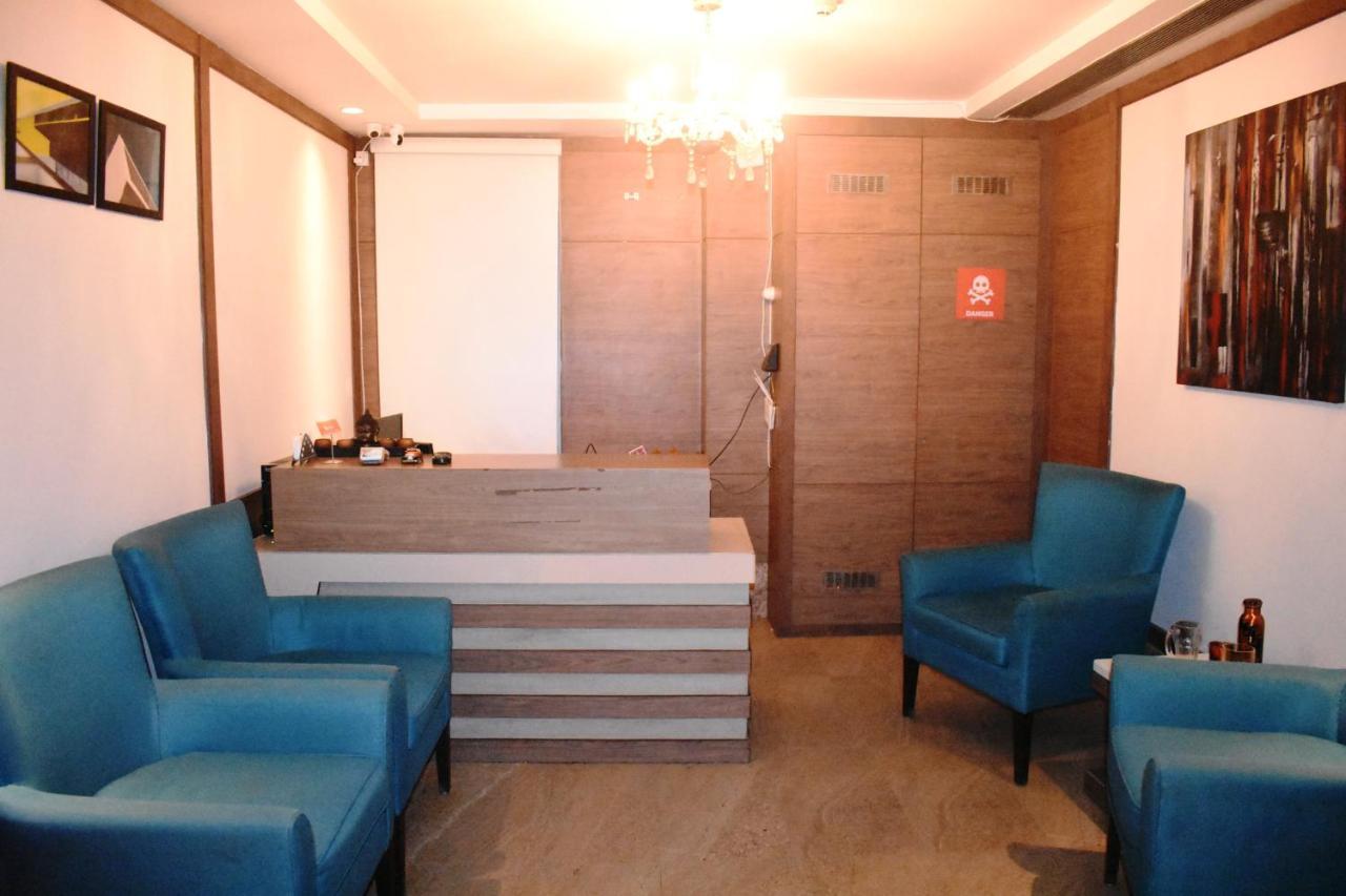 Lemonwood Suites By F9 Hotels - Trivoli Garden Chhatarpur Új-Delhi Kültér fotó