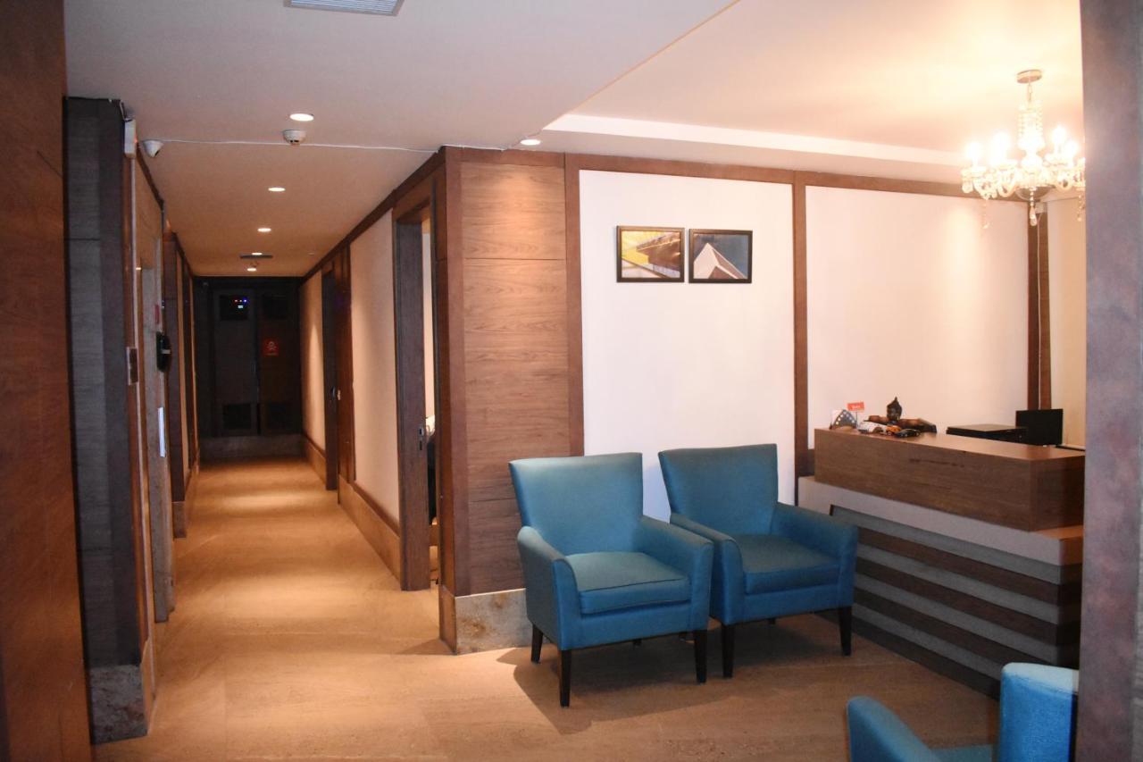 Lemonwood Suites By F9 Hotels - Trivoli Garden Chhatarpur Új-Delhi Kültér fotó