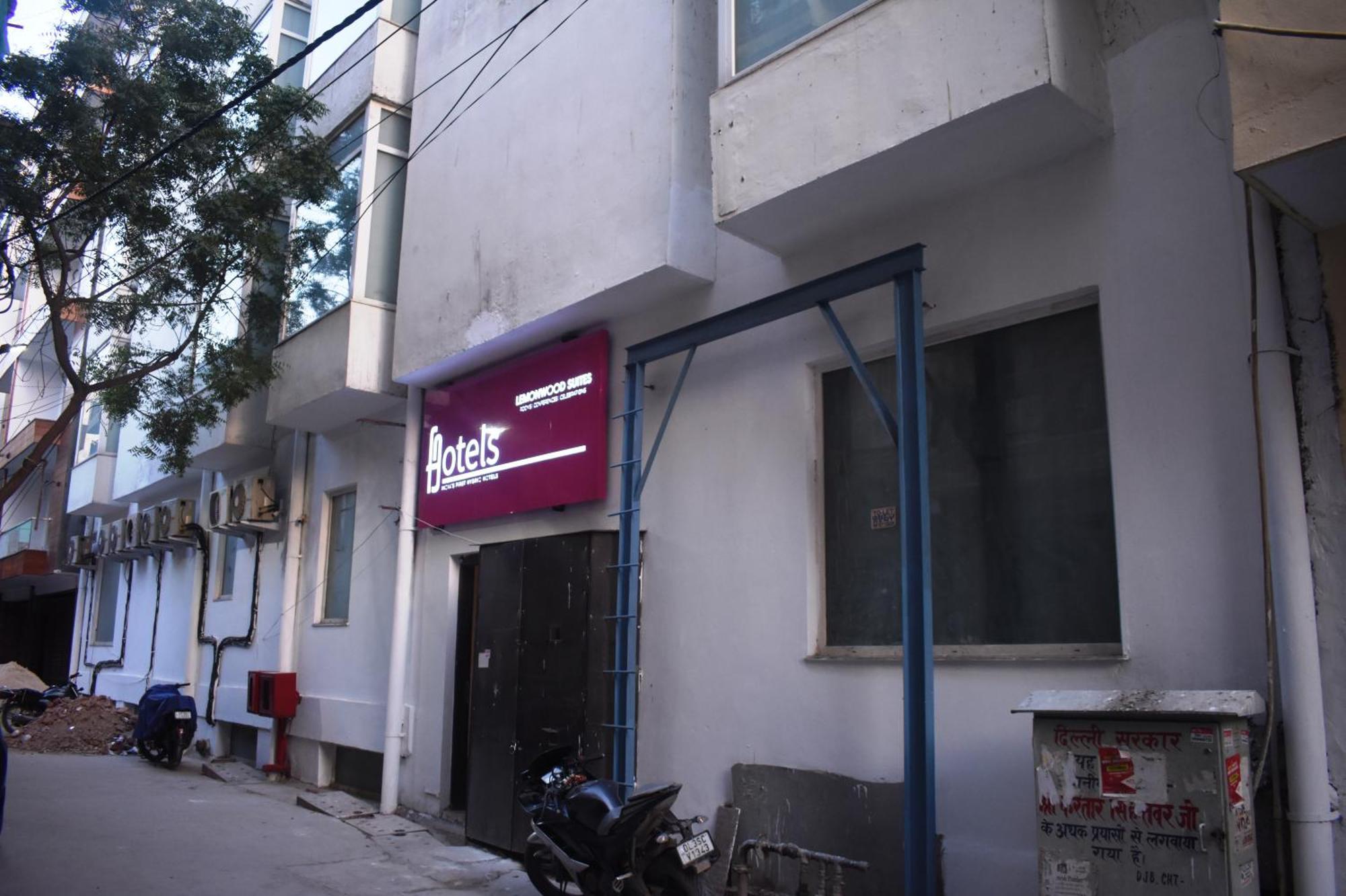 Lemonwood Suites By F9 Hotels - Trivoli Garden Chhatarpur Új-Delhi Kültér fotó