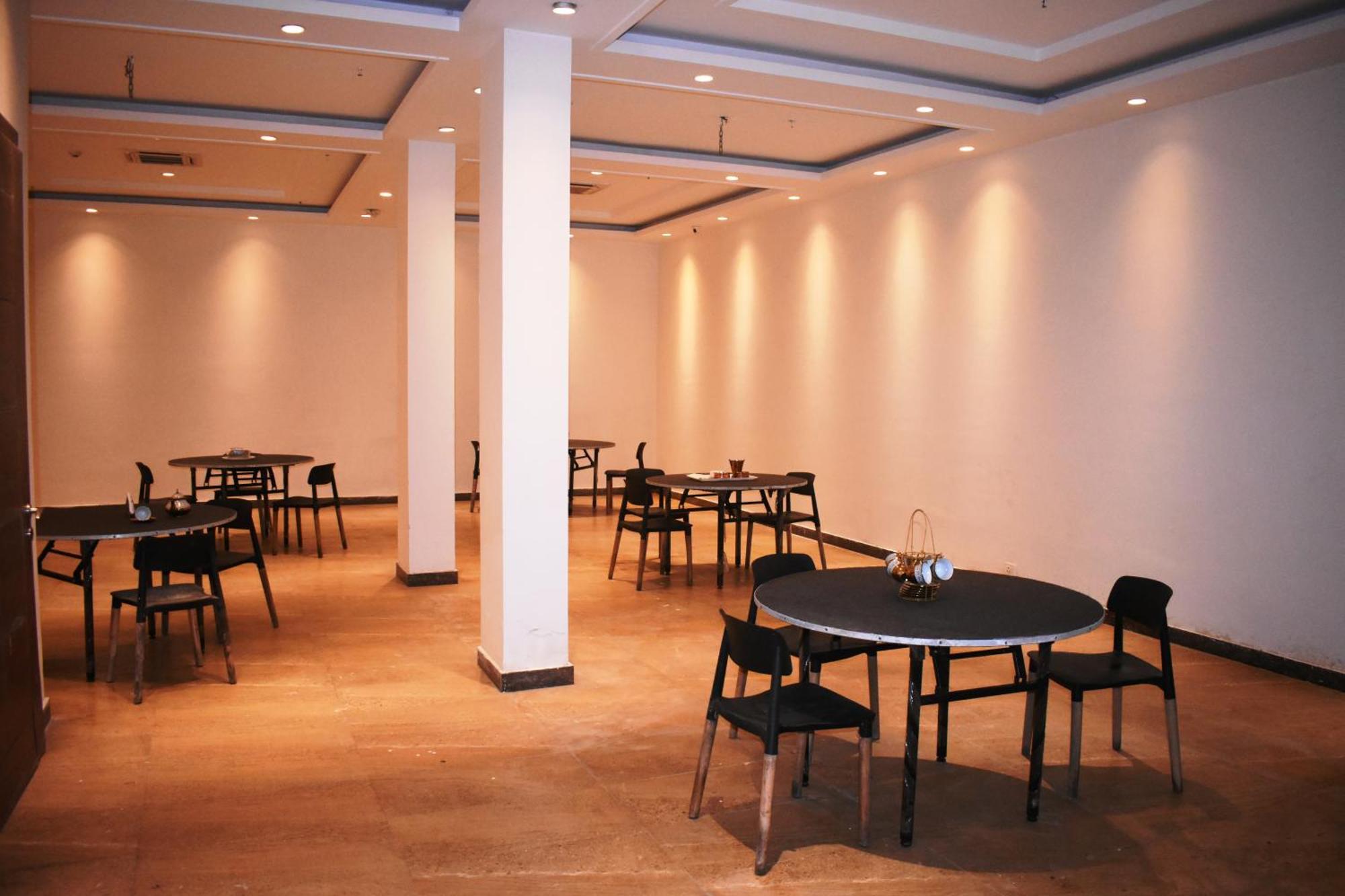 Lemonwood Suites By F9 Hotels - Trivoli Garden Chhatarpur Új-Delhi Kültér fotó