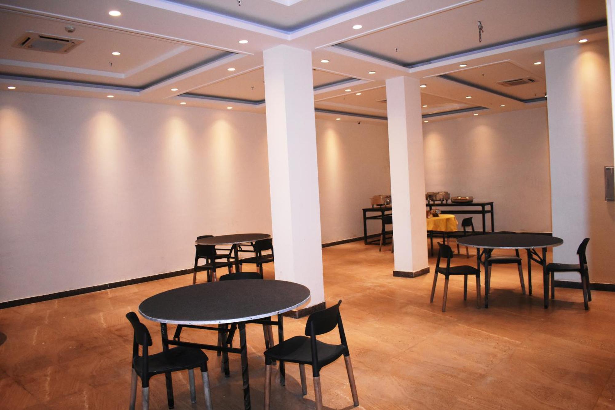Lemonwood Suites By F9 Hotels - Trivoli Garden Chhatarpur Új-Delhi Kültér fotó