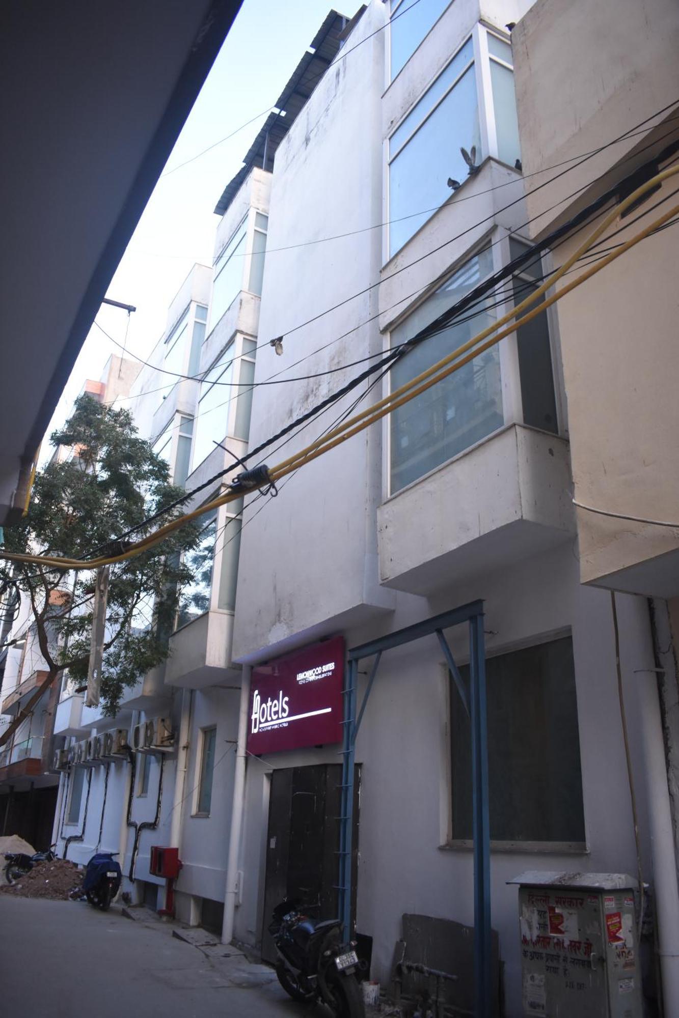 Lemonwood Suites By F9 Hotels - Trivoli Garden Chhatarpur Új-Delhi Kültér fotó